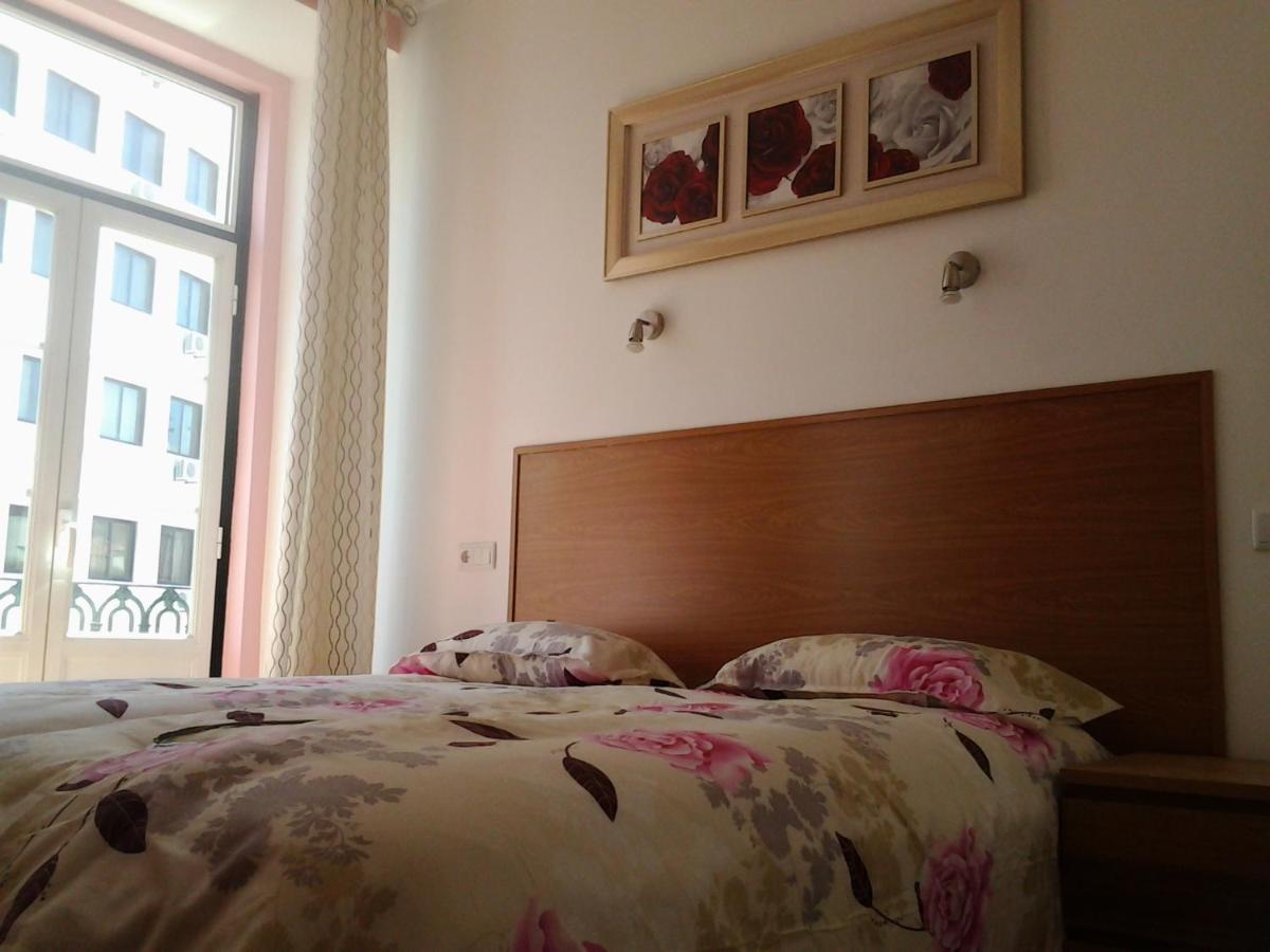 Bed & Breakfast Baixasuites Lisbon